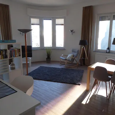 アパート Bright, Friendly Flat In A Well-maintained Old Building