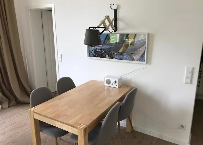 Lejlighed Bright, Friendly Flat In A Well-maintained Old Building *